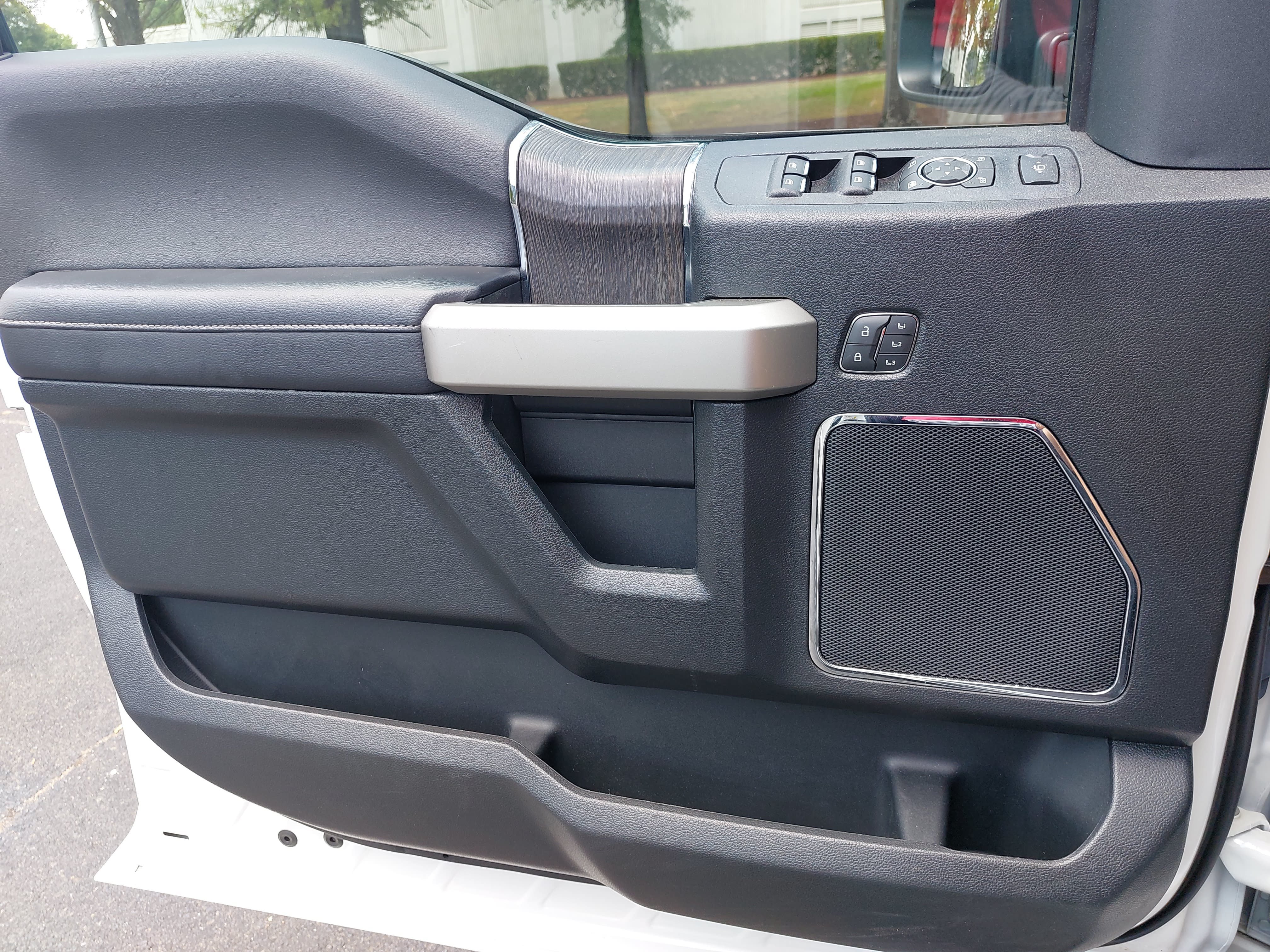 Used 2021 Ford F250 Lariat AWD/4WD image 28