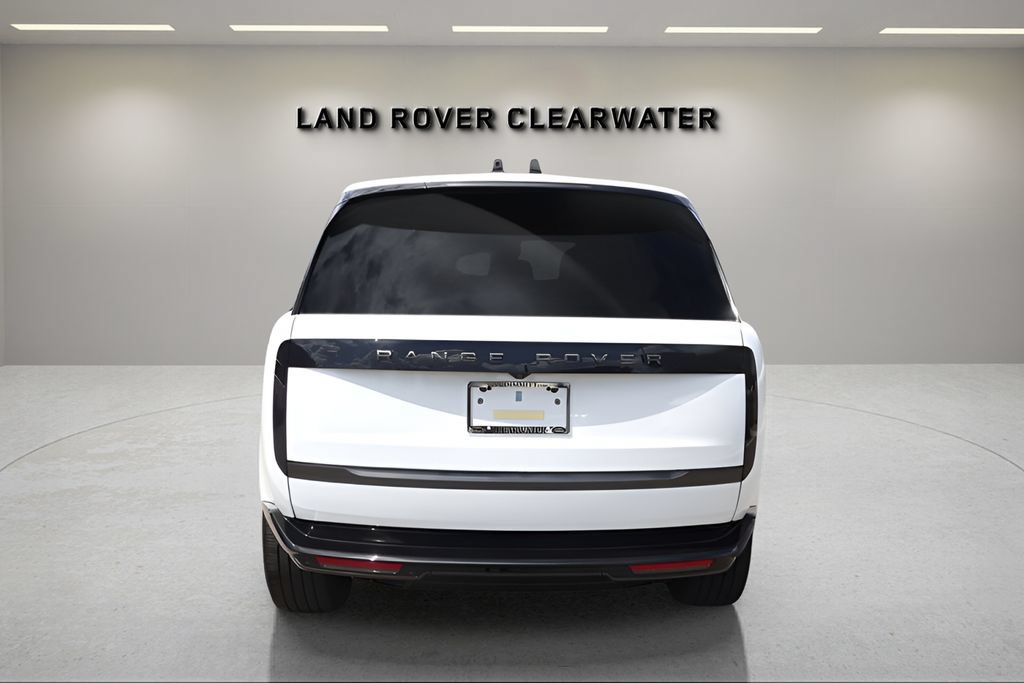 New 2026 Land Rover Range Rover Long Wheelbase SE AWD/4WD image 4