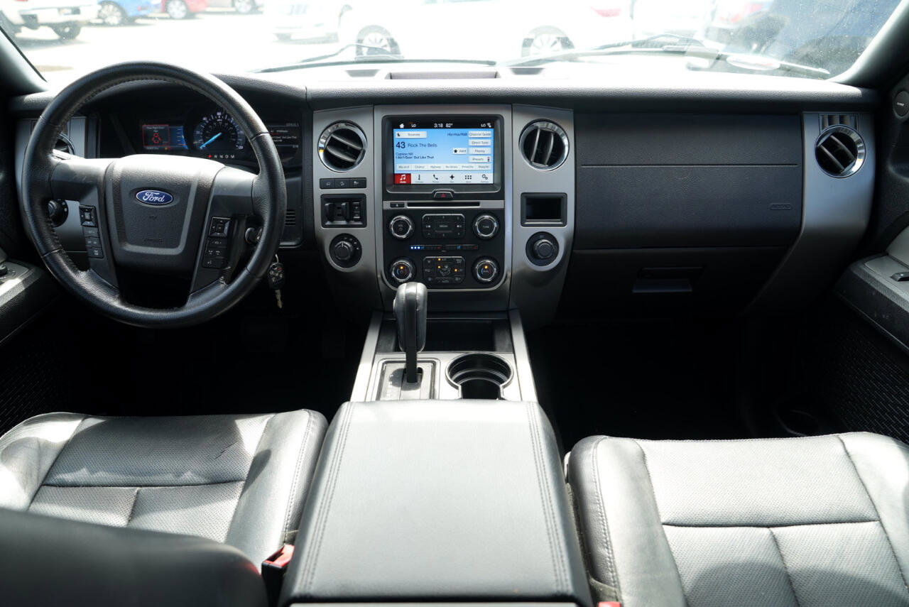 Used 2017 Ford Expedition XLT w/ Equipment Group 202A image 29