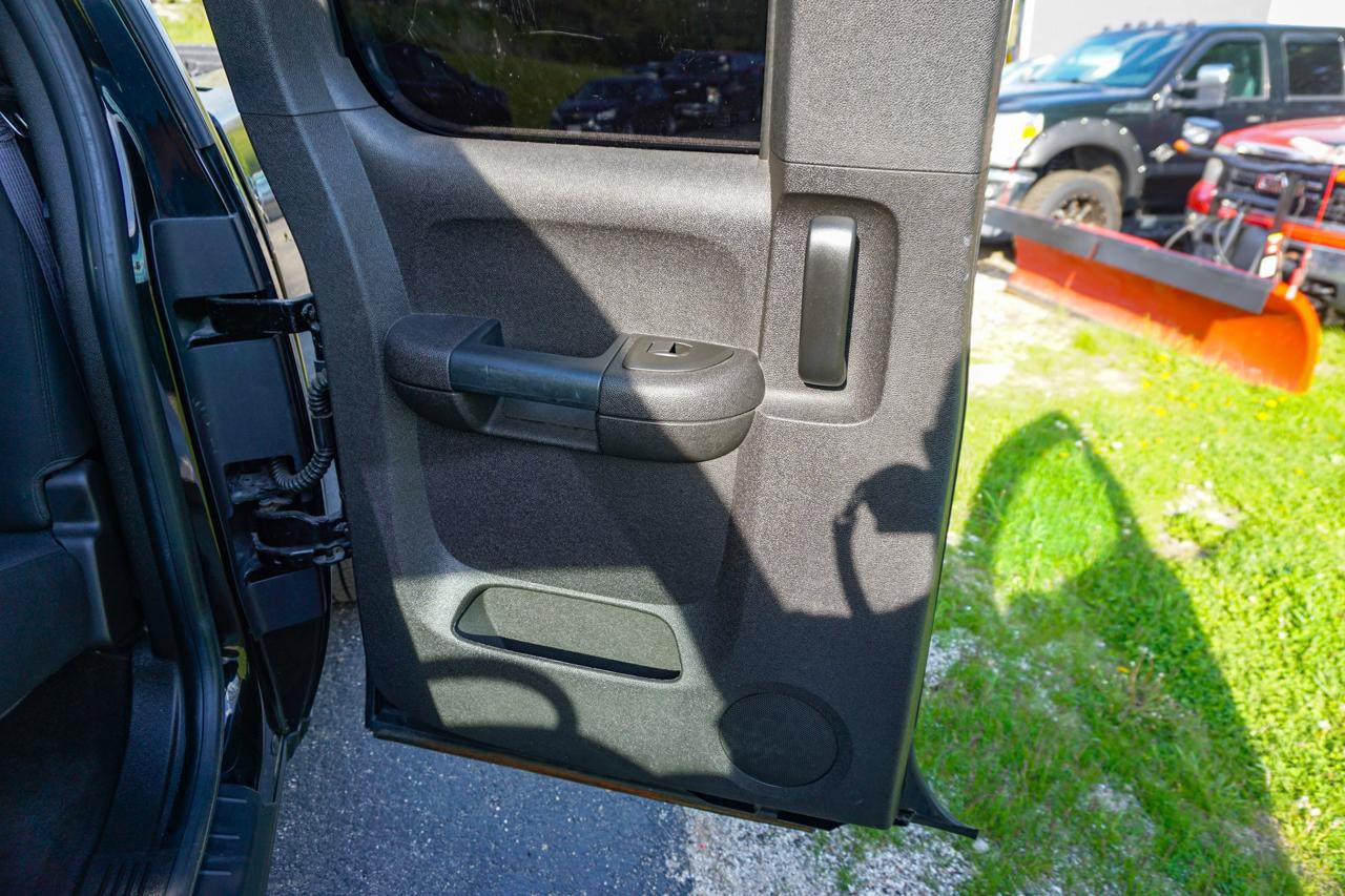 Used 2013 Chevrolet Silverado 1500 LT w/ All-Star Edition AWD/4WD image 25