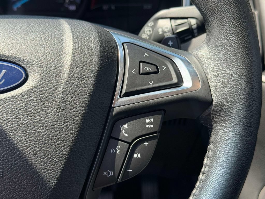 Used 2019 Ford Edge SEL w/ Equipment Group 201A AWD/4WD image 30