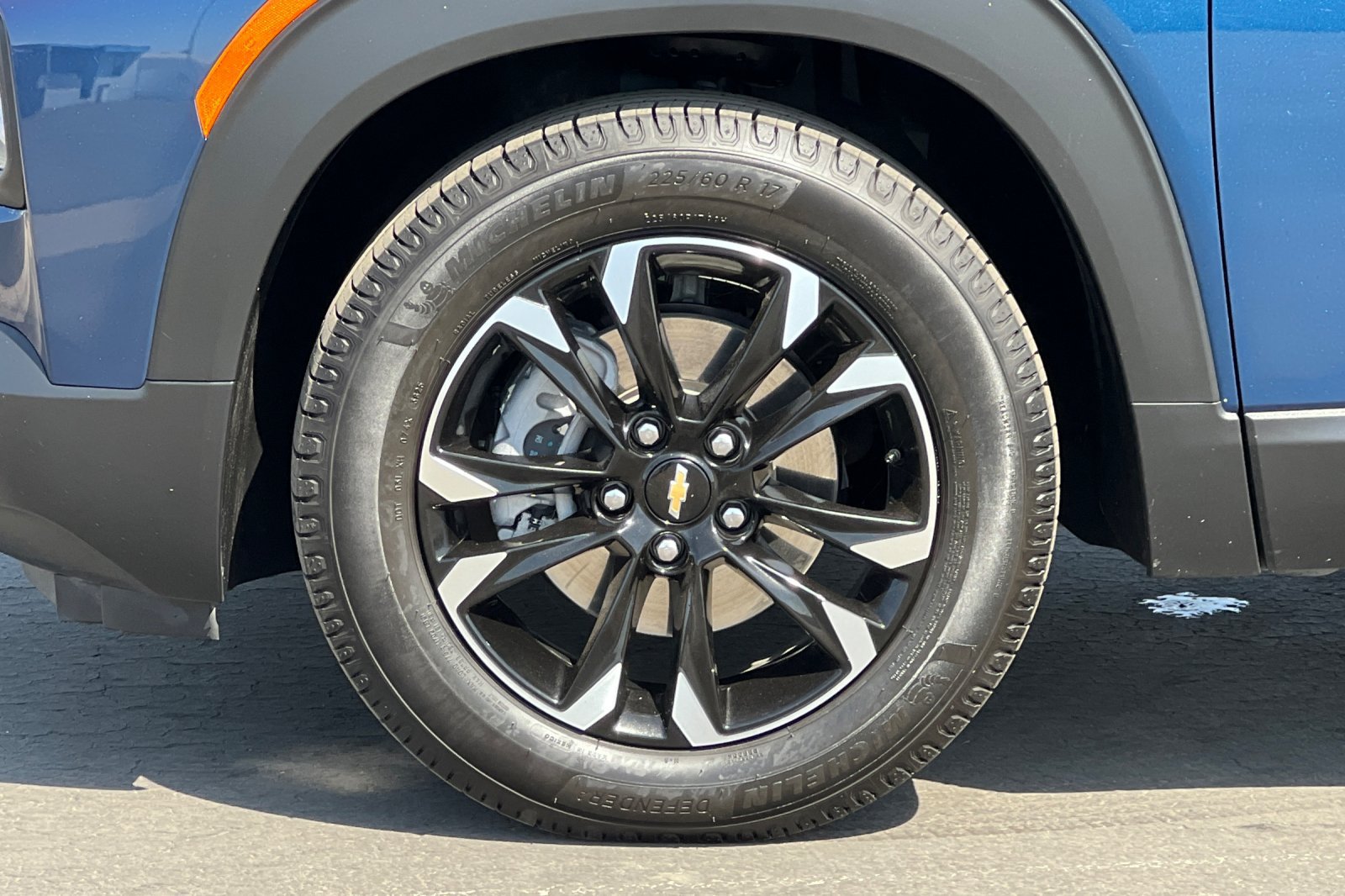 Used 2021 Chevrolet TrailBlazer LT w/ Convenience Package FWD image 37