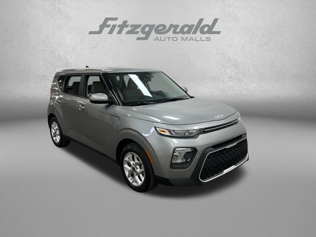 Used 2022 Kia Soul S FWD image 7
