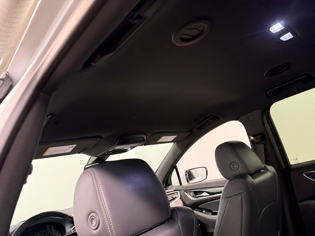 Used 2023 Buick Enclave Essence AWD/4WD image 52