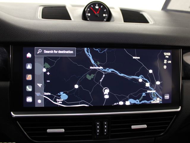 Certified 2023 Porsche Cayenne AWD/4WD image 15