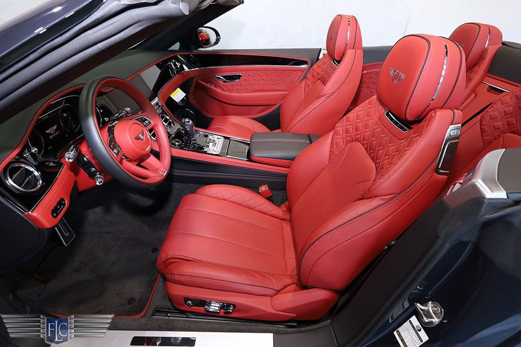 Used 2022 Bentley Continental GT image 21