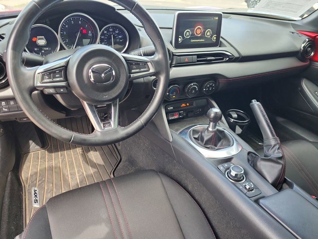 Used 2017 MAZDA MX-5 Miata RF Club w/ Brembo/BBS Package image 13
