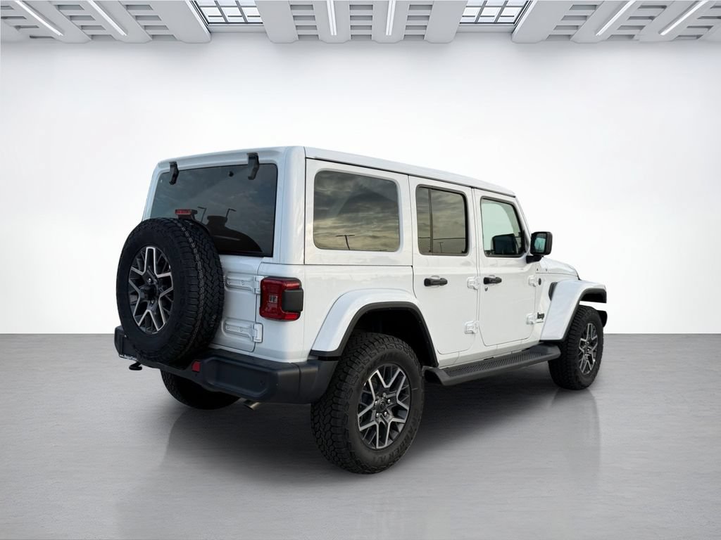 New 2026 Jeep Wrangler Unlimited Sahara AWD/4WD image 3