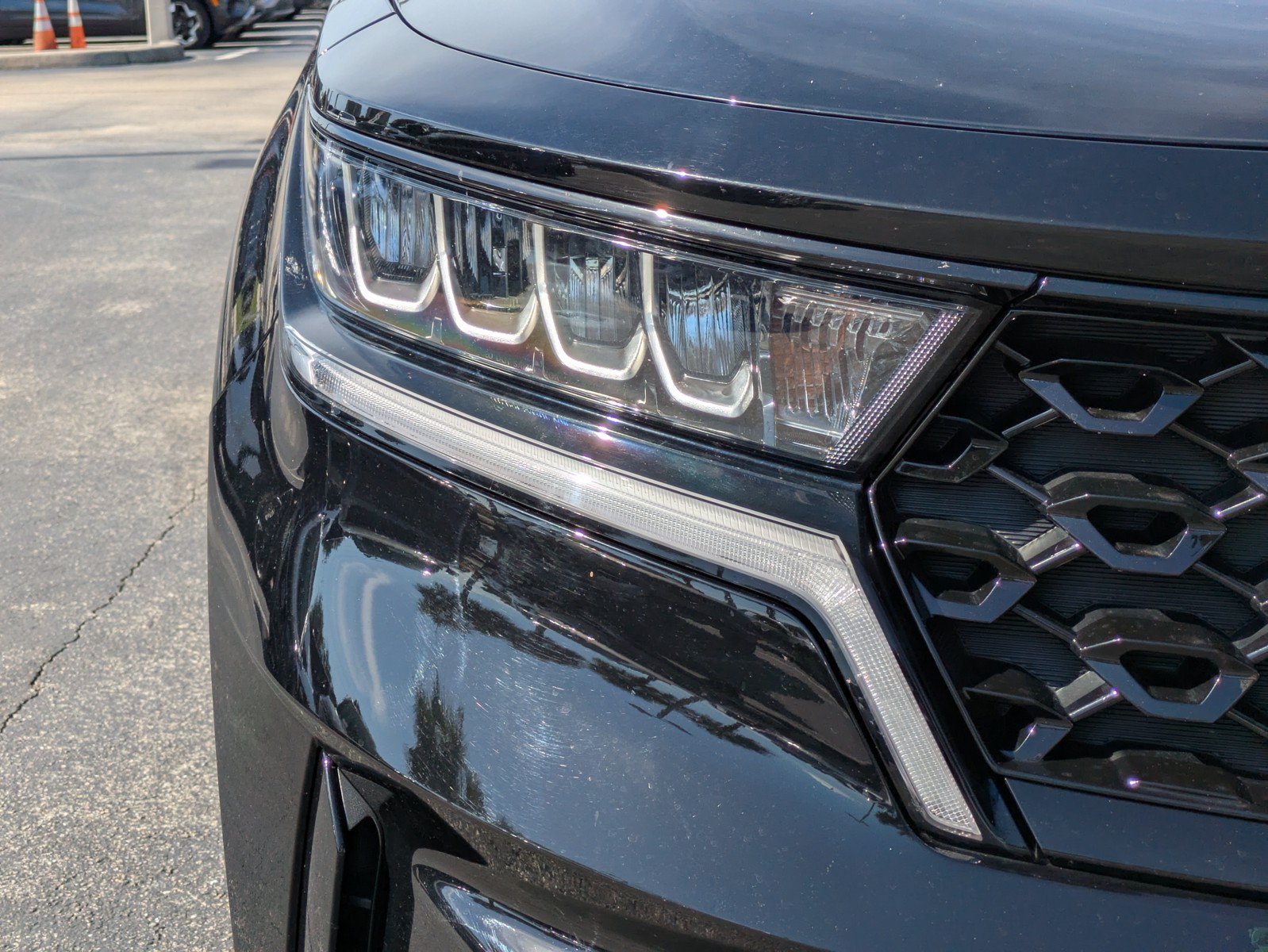Certified 2023 Kia Sorento S w/ Panoramic Sunroof Package FWD image 8