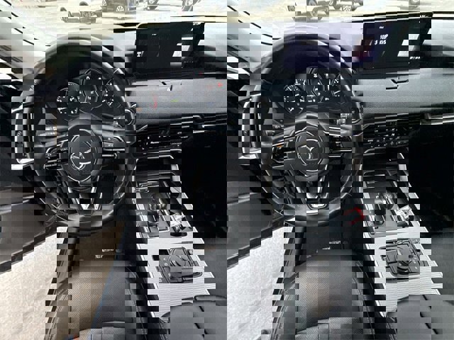 Used 2024 MAZDA CX-90 3.3 Turbo w/ Premium Package image 14