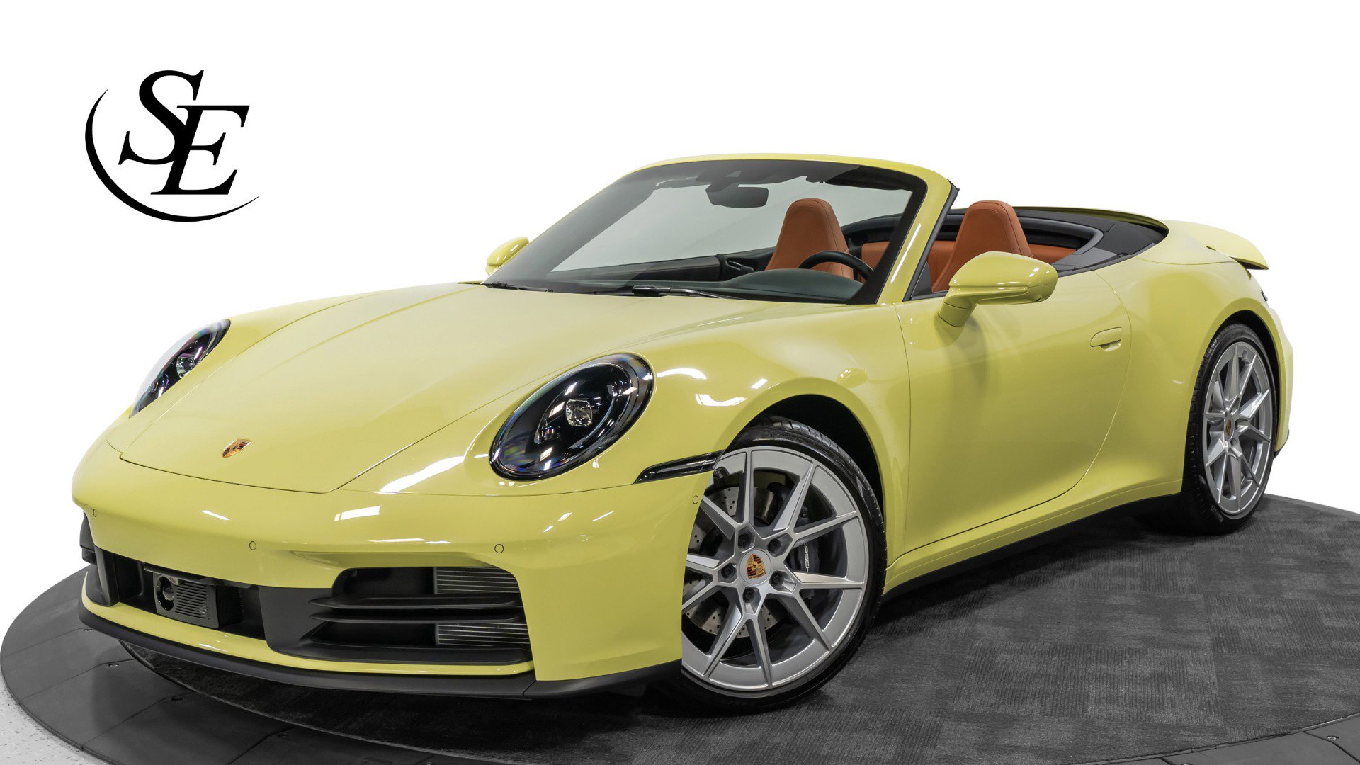 Used 2025 Porsche 911 Carrera image 1