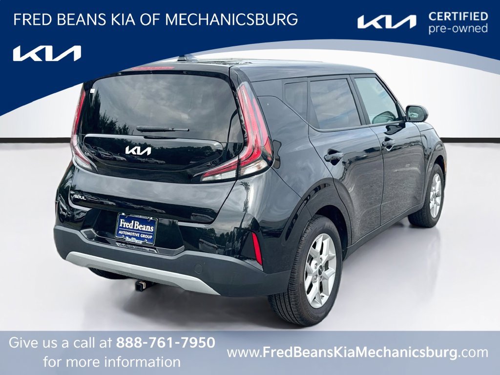 Certified 2023 Kia Soul LX w/ LX Technology Package FWD image 7