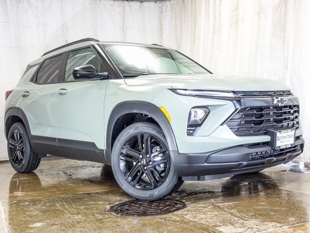 New 2026 Chevrolet TrailBlazer LT w/ Midnight Edition image 2