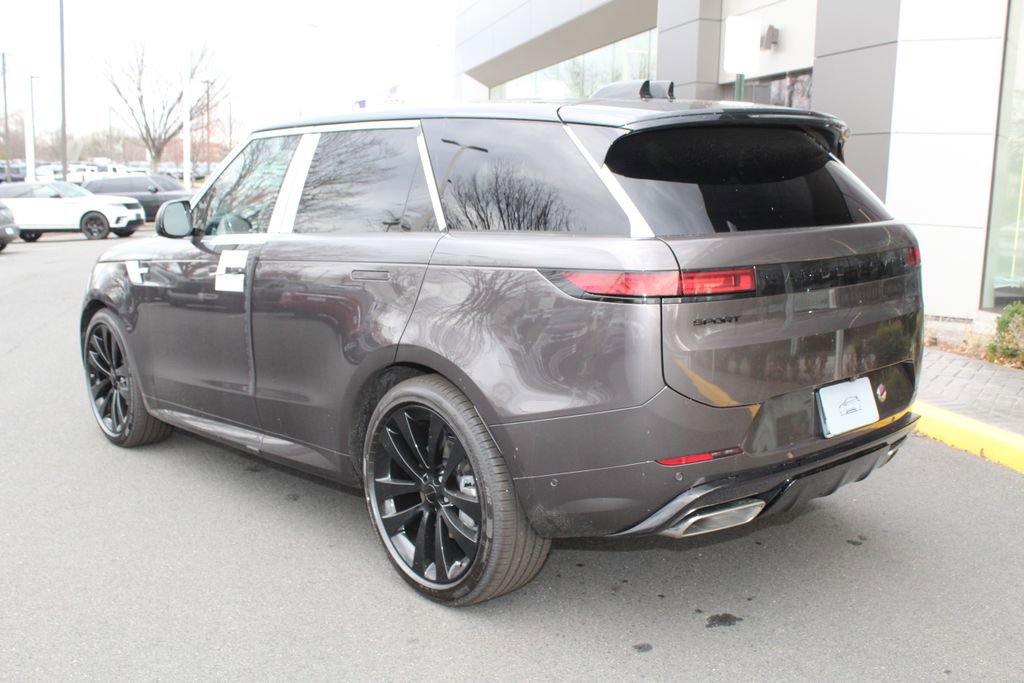 New 2026 Land Rover Range Rover Sport Dynamic SE image 10