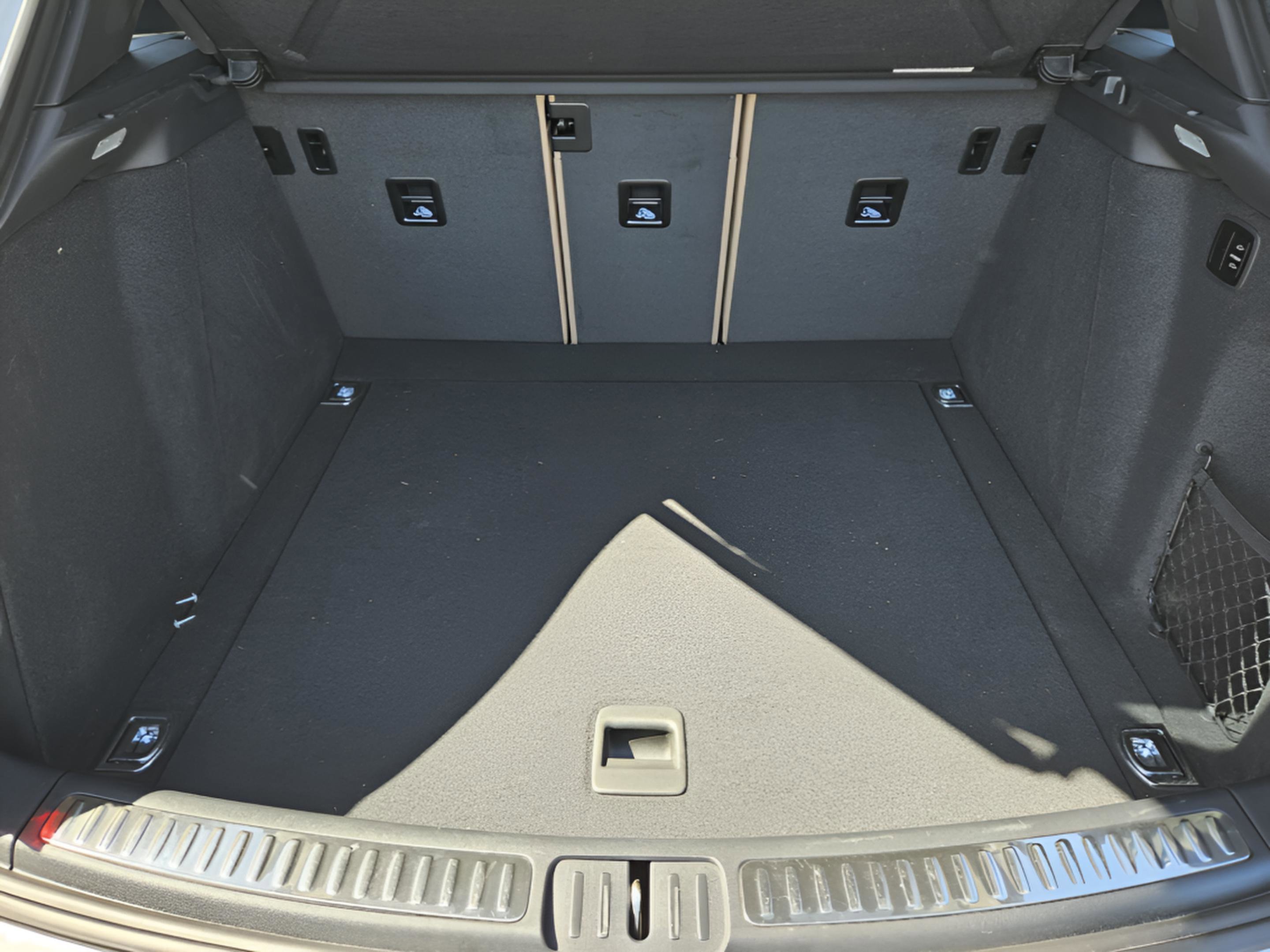 Certified 2023 Porsche Macan Turbo image 31