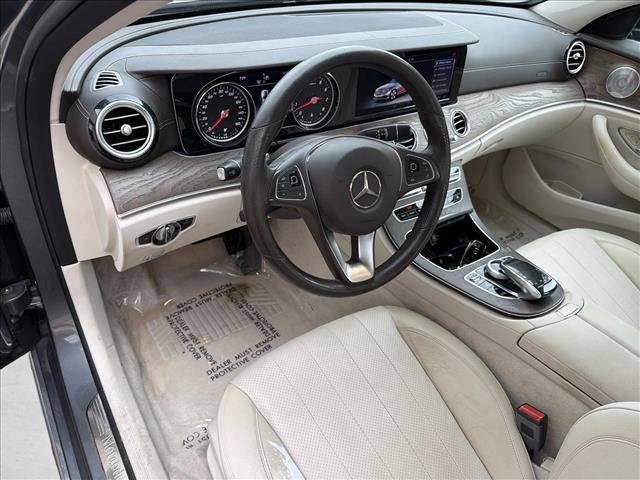 Used 2018 Mercedes-Benz E 300 4MATIC image 13