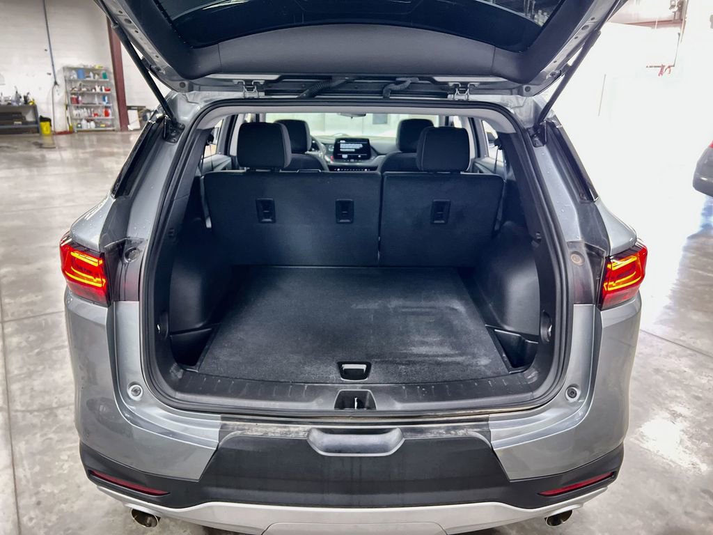 Used 2025 Chevrolet Blazer LT image 27