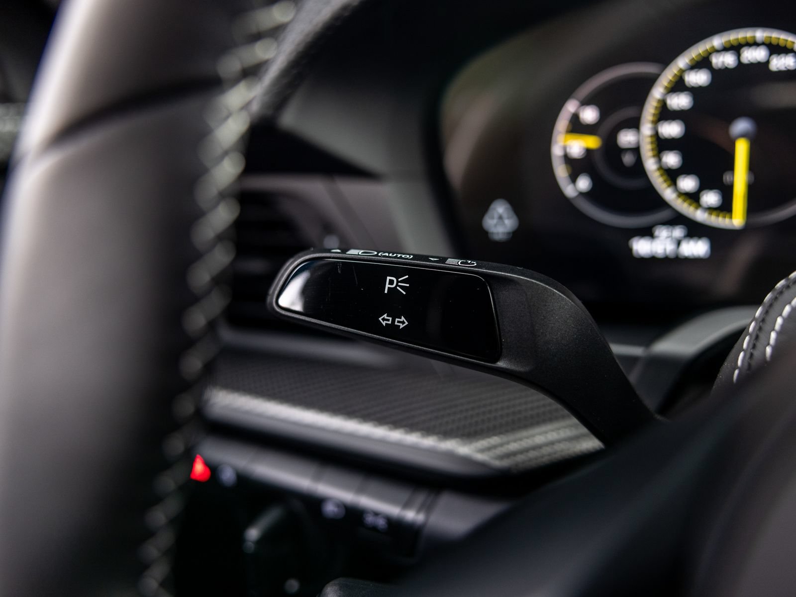Certified 2025 Porsche 911 GT3 RWD image 36