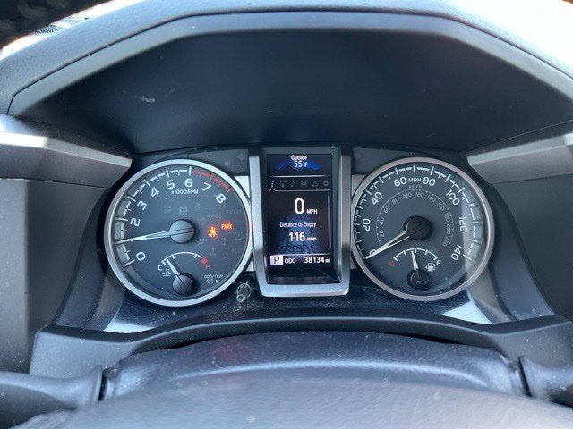 Used 2021 Toyota Tacoma Limited AWD/4WD image 15