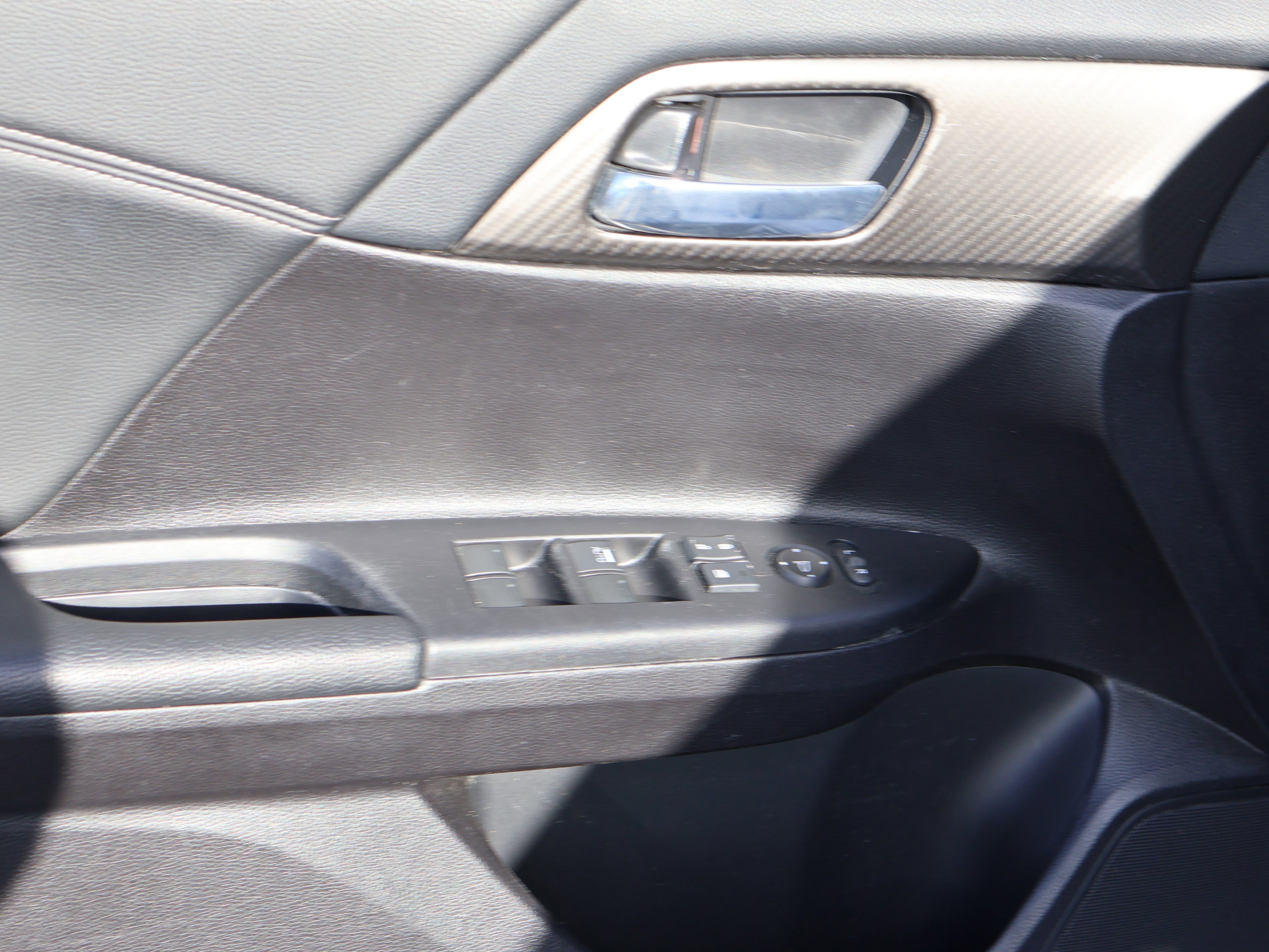 Used 2016 Honda Accord Sport image 19