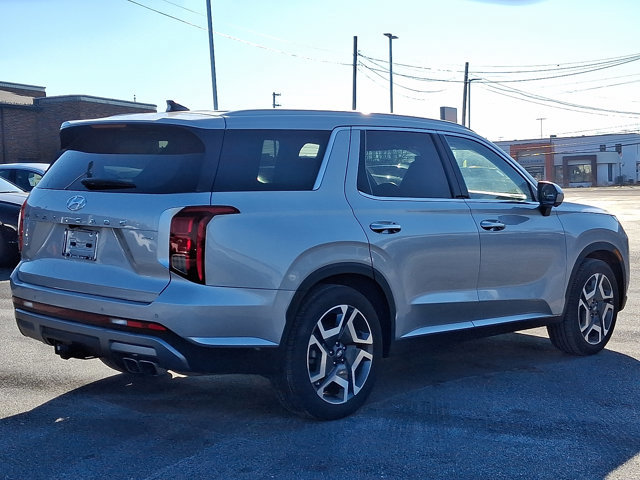 Certified 2025 Hyundai Palisade SEL image 4