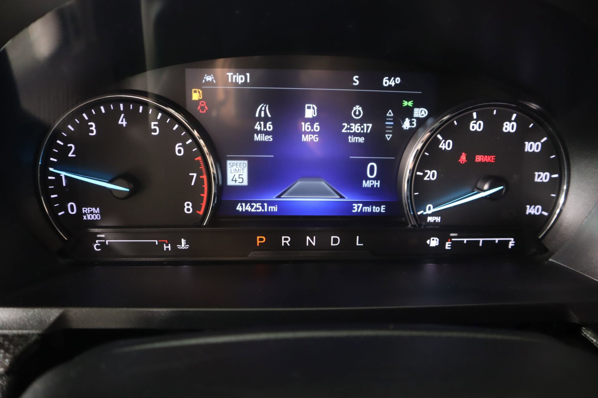 Used 2023 Ford Explorer ST-Line image 4