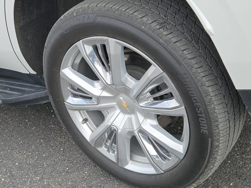 Certified 2022 Chevrolet Tahoe High Country AWD/4WD image 7