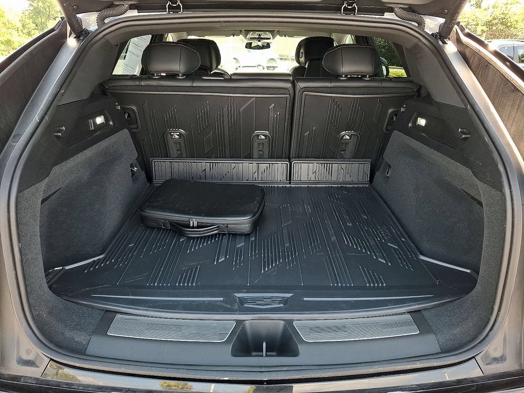 Used 2025 Cadillac Lyriq Sport w/ LPO, Floor Liner Package AWD/4WD image 26