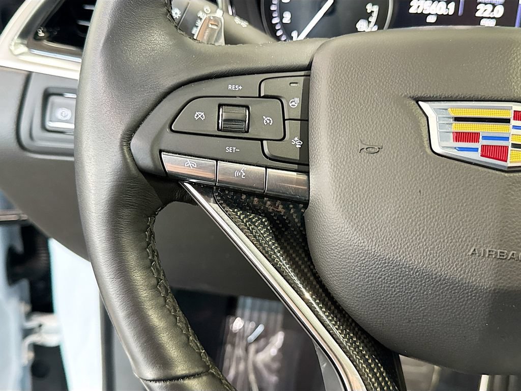 Used 2025 Cadillac XT6 Sport w/ Technology Package AWD/4WD image 12