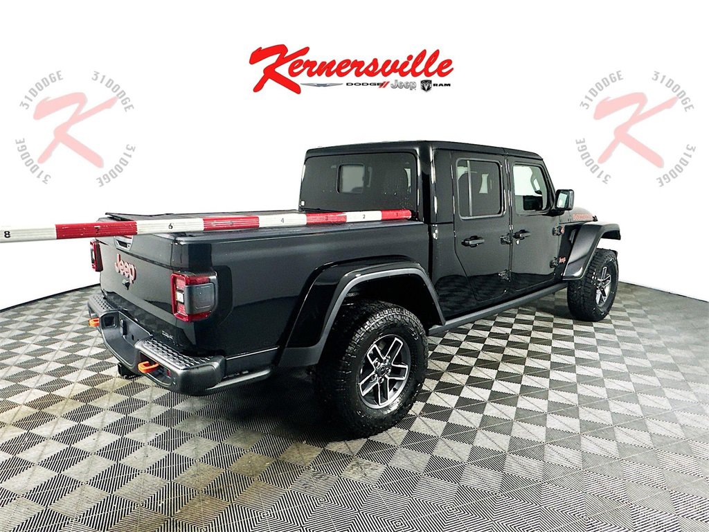 New 2025 Jeep Gladiator Mojave image 7