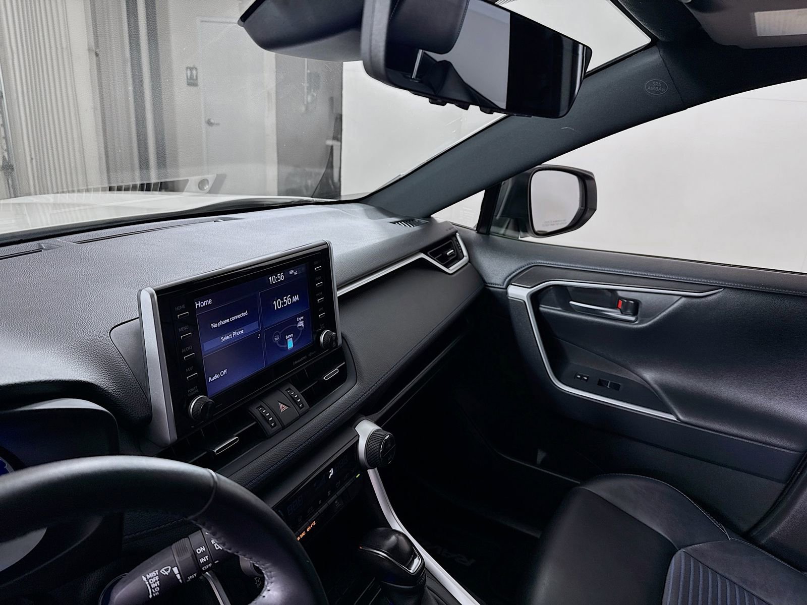 Certified 2020 Toyota RAV4 XSE w/ All Weather Liner Package AWD/4WD image 6