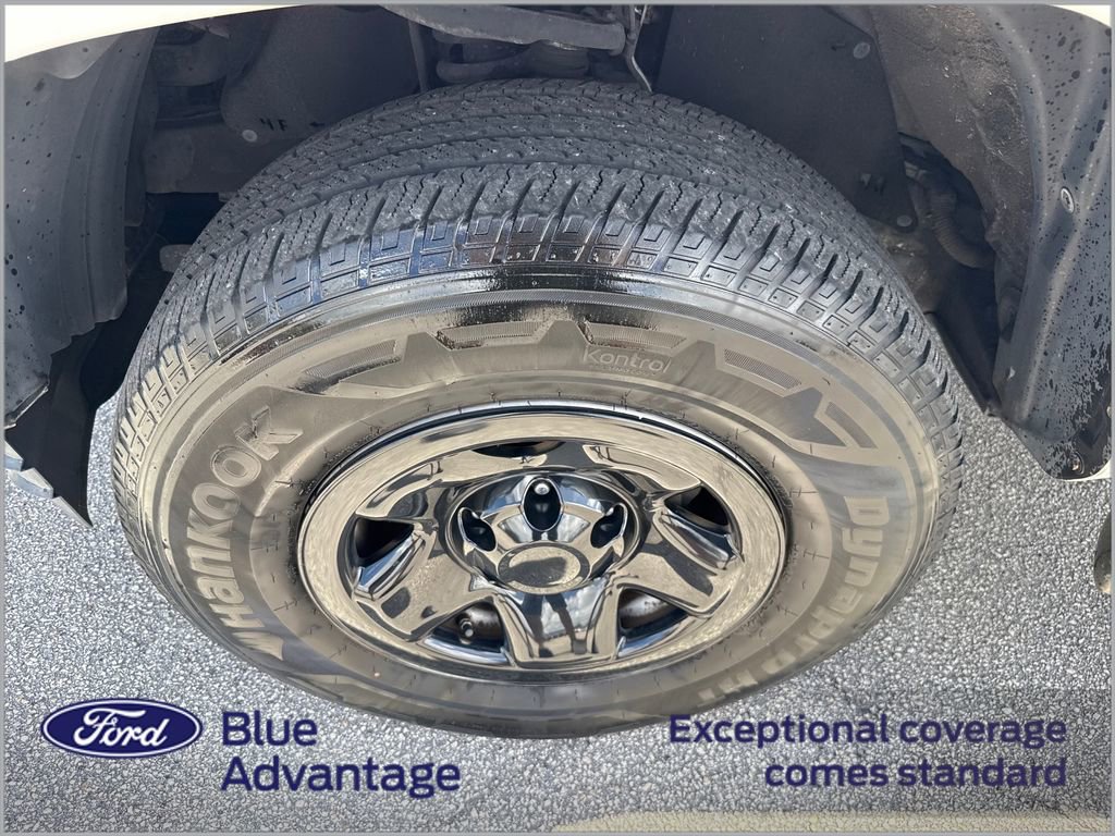 Used 2017 Toyota Tacoma SR RWD image 12