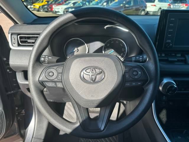 Used 2019 Toyota RAV4 LE w/ Carpet Mat Package image 12