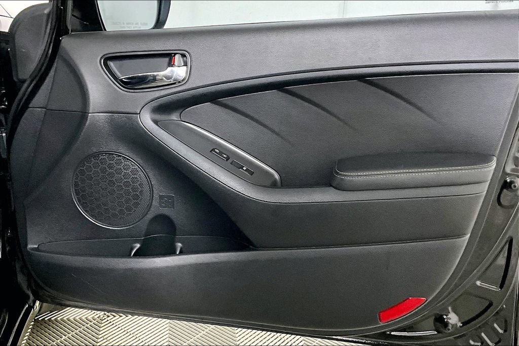 Used 2017 Kia Forte EX image 23