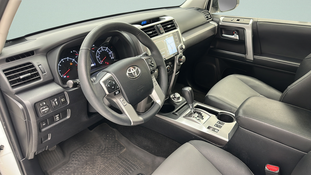Used 2021 Toyota 4Runner SR5 Premium w/ Moonroof Package AWD/4WD image 14