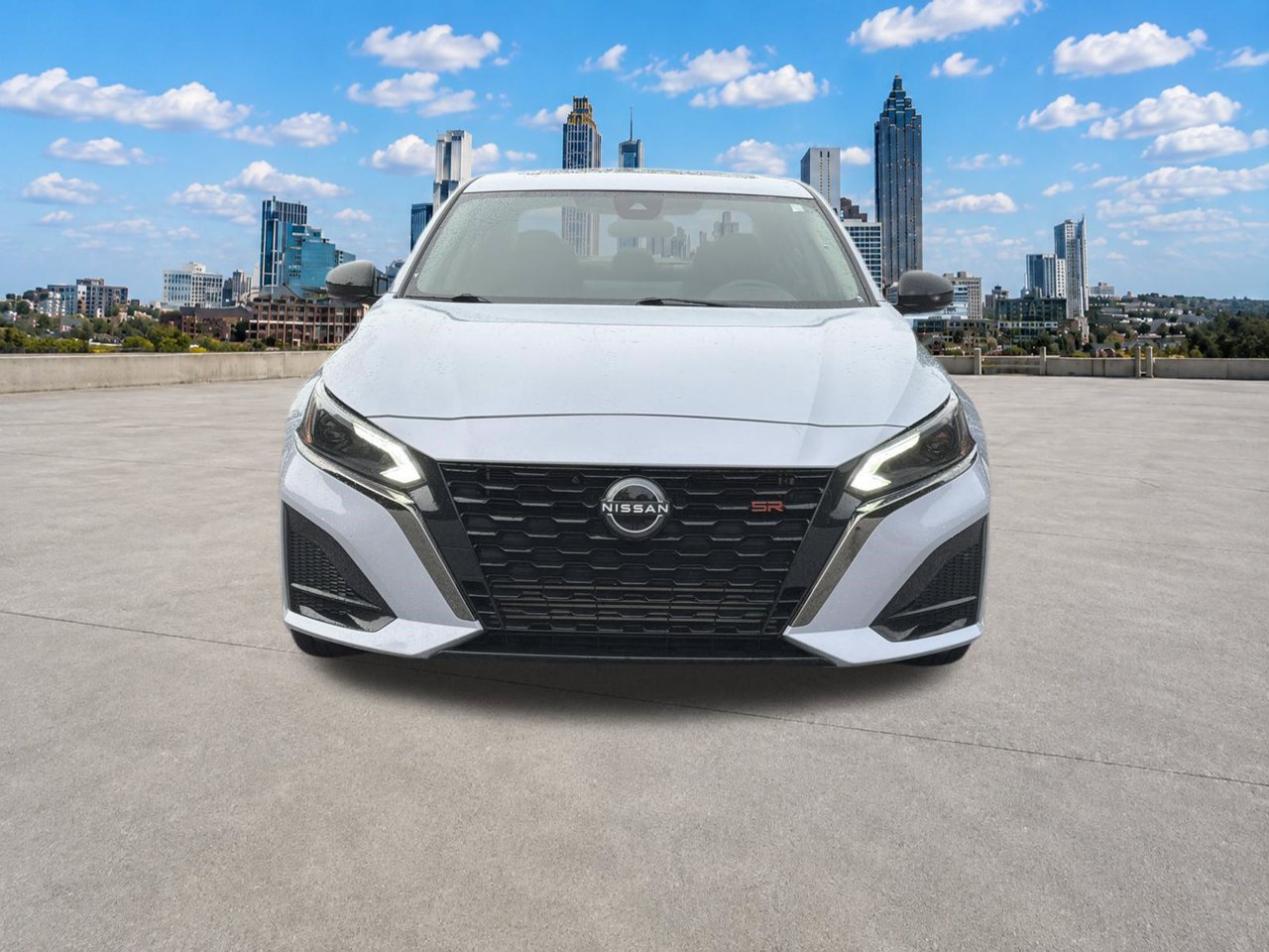 Certified 2024 Nissan Altima 2.0 SR FWD image 30