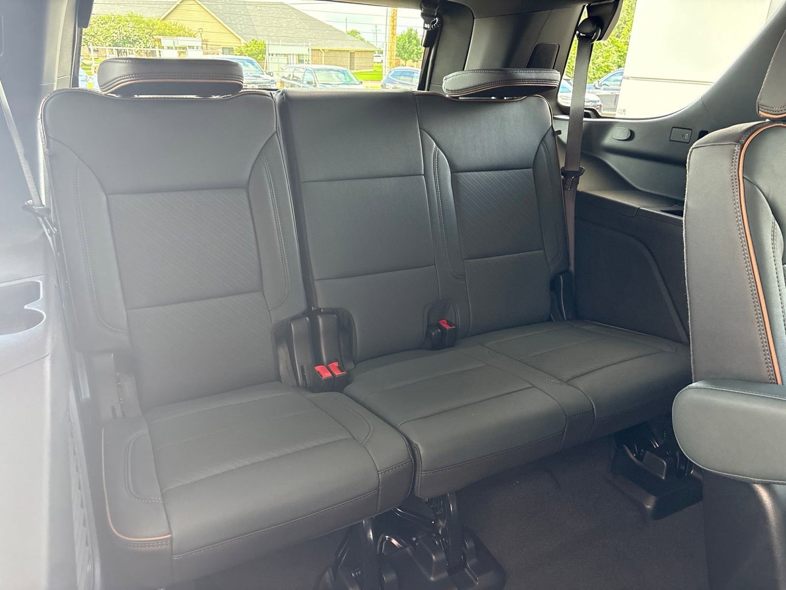 New 2026 GMC Yukon AT4 w/ AT4 Premium Package AWD/4WD image 23