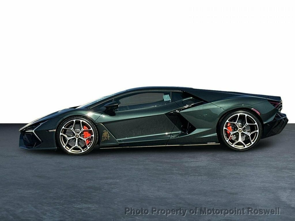 Used 2024 Lamborghini Revuelto AWD/4WD image 13