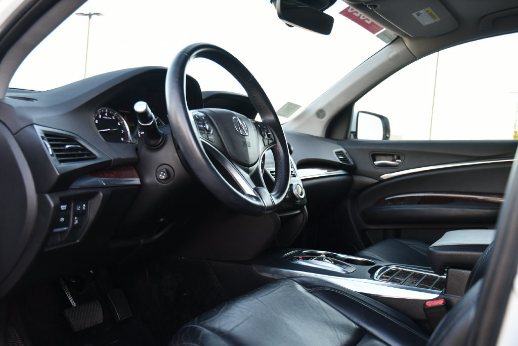 Used 2020 Acura MDX SH-AWD image 18