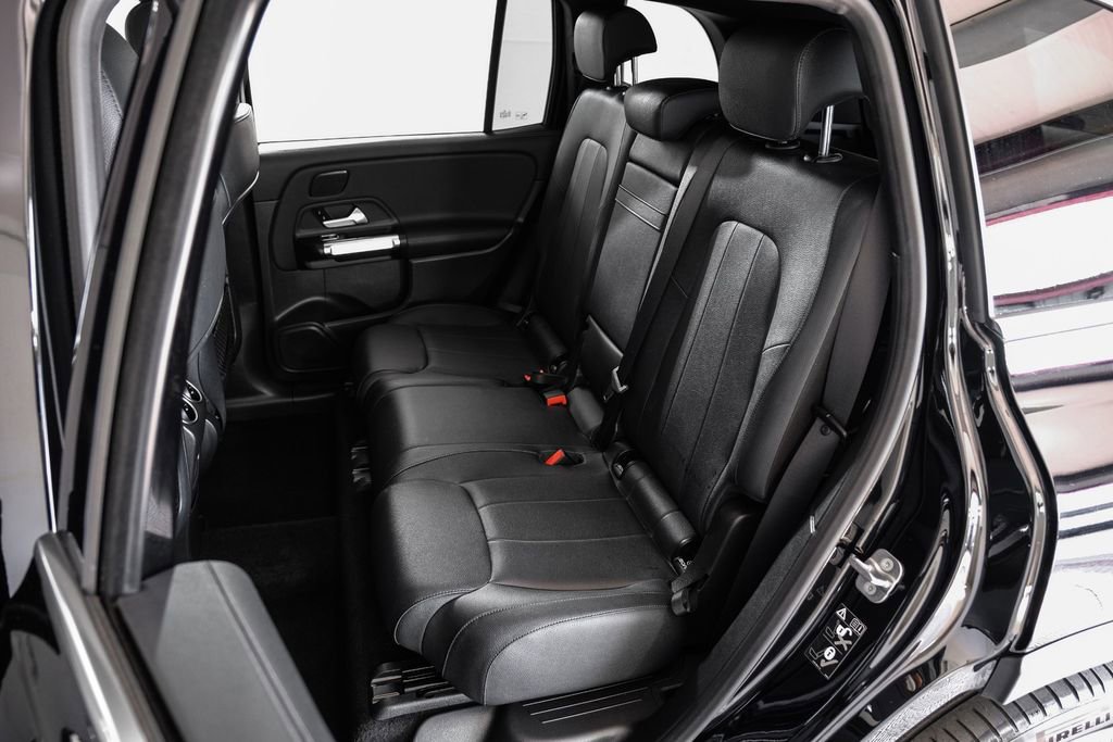 Used 2024 Mercedes-Benz EQB 250+ w/ Winter Package image 37