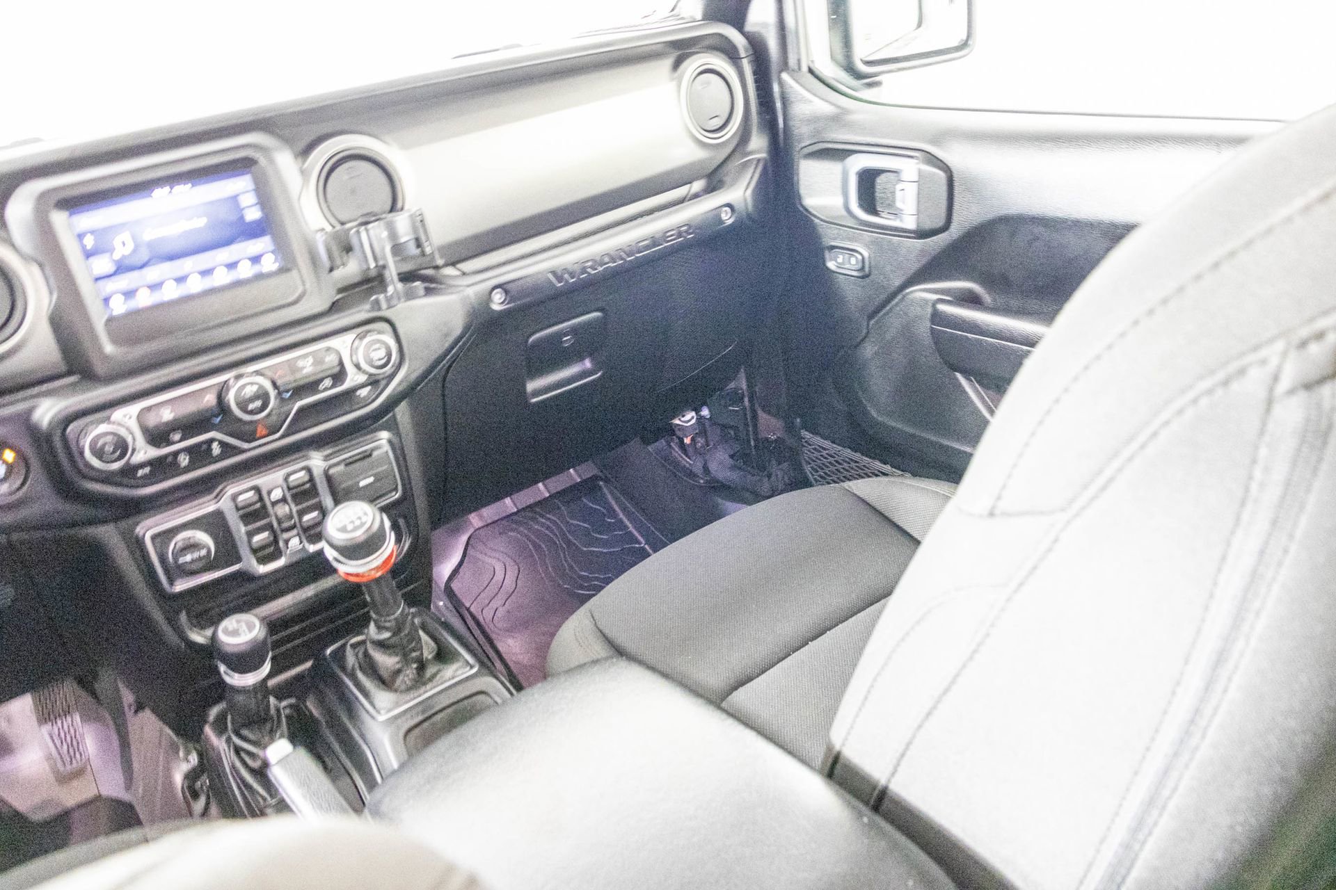 Used 2021 Jeep Wrangler Unlimited Sport image 33