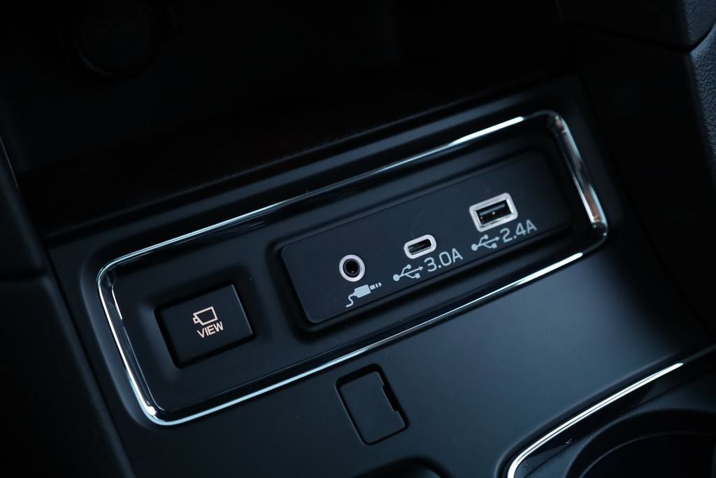 New 2026 Subaru Ascent Limited Bronze AWD/4WD image 17