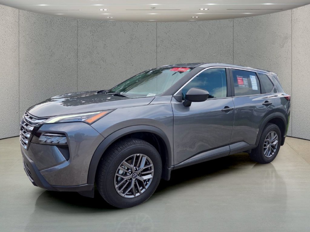 Used 2026 Nissan Rogue S FWD image 9