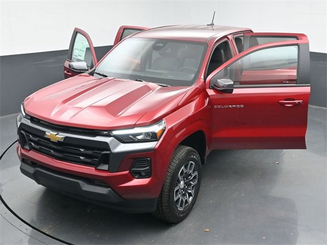 Used 2024 Chevrolet Colorado LT w/ LT Convenience Package III image 44