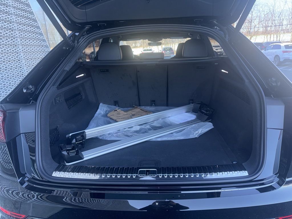 New 2026 Audi RS Q8 performance image 15