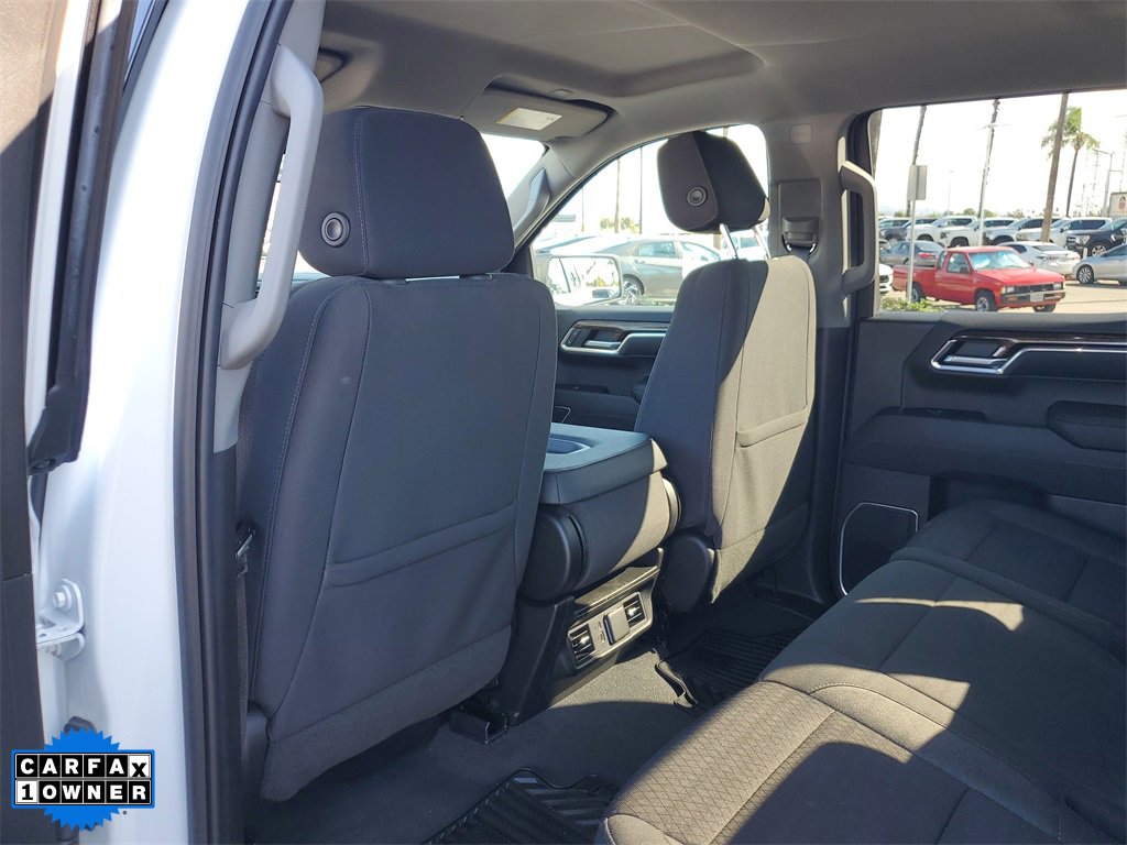 Used 2023 GMC Sierra 1500 Elevation image 12