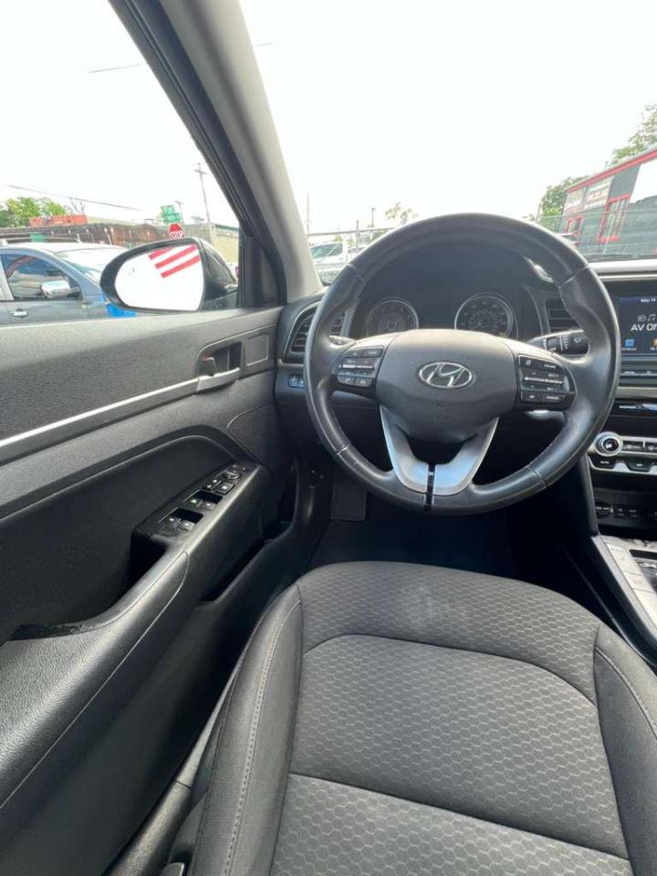 Used 2019 Hyundai Elantra Value Edition w/ Cargo Package FWD image 20