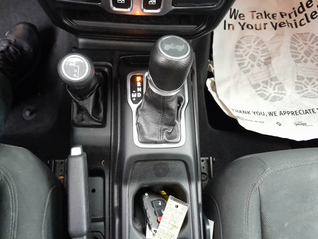 Used 2020 Jeep Wrangler Sport image 26