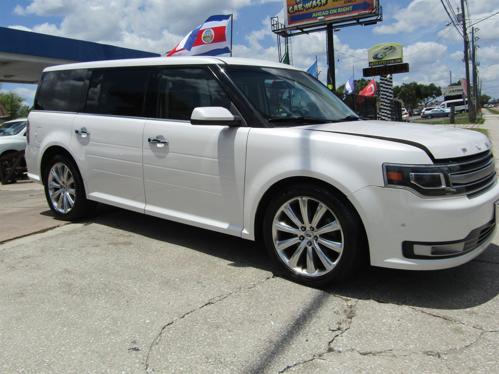 Used 2013 Ford Flex Limited AWD/4WD image 4