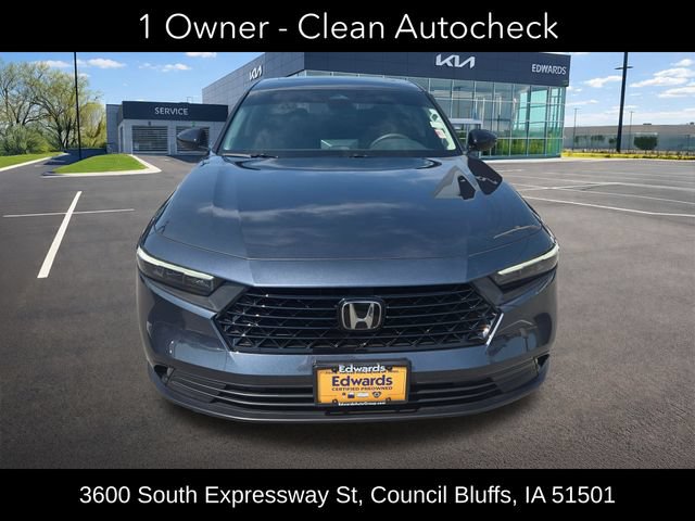 Used 2025 Honda Accord SE image 2